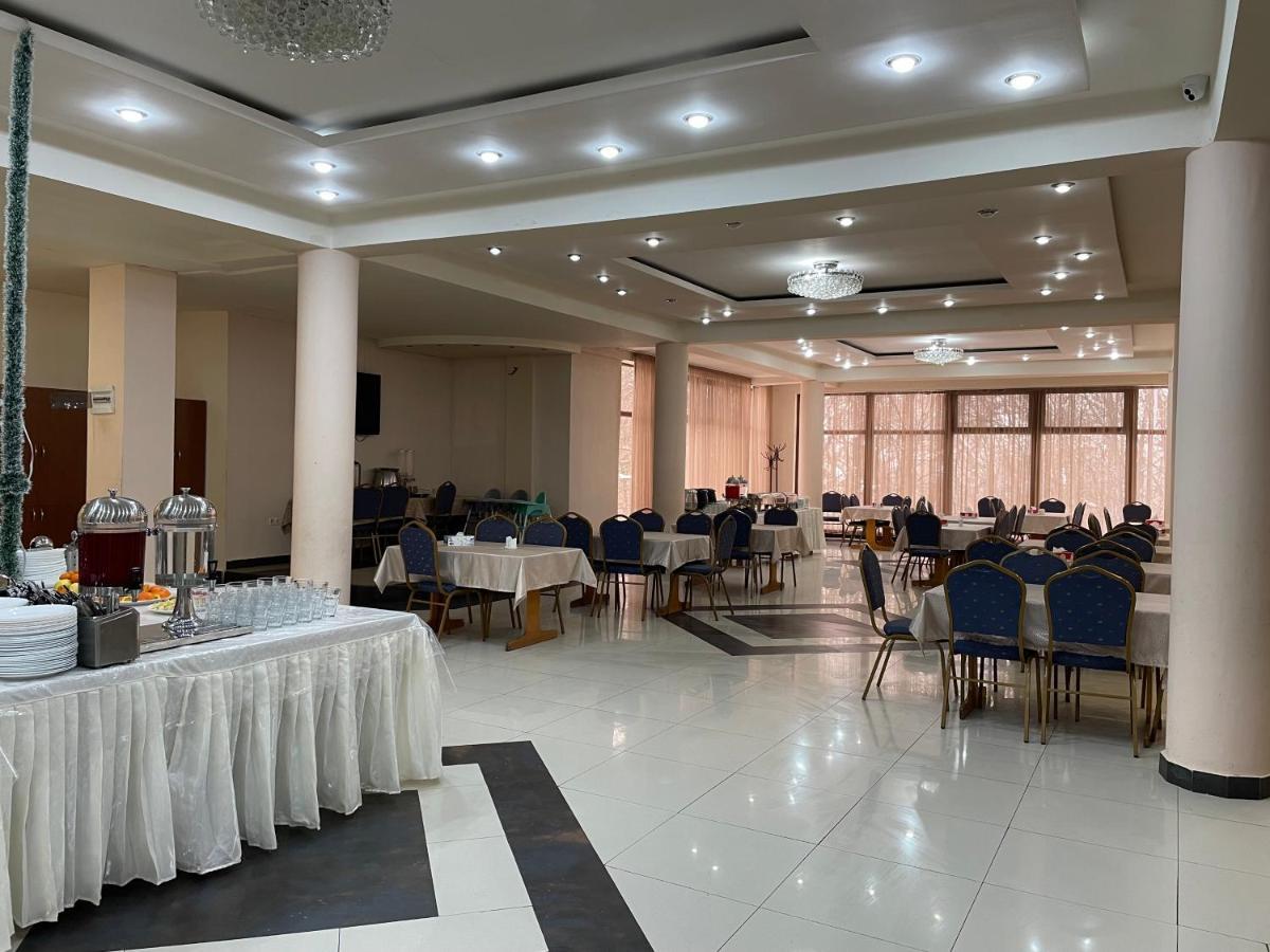 Ripa Hotel Tsaghkadzor Exterior foto